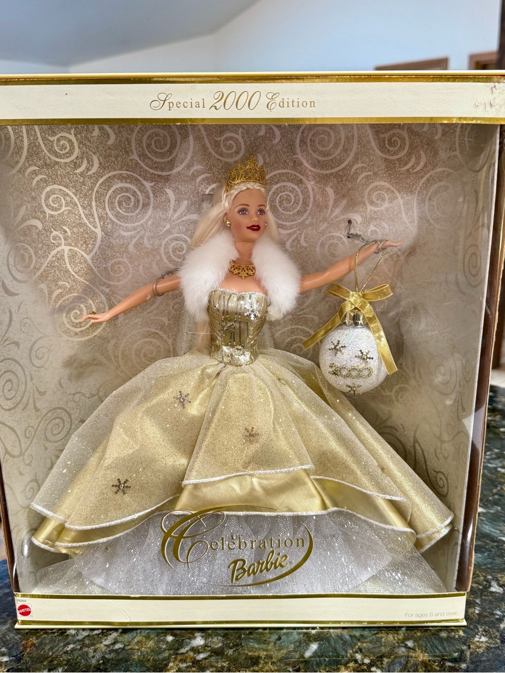 Barbie Special 2000 Edition Celebration Collectable🥂Y2K Golden Ivory Dress NIB